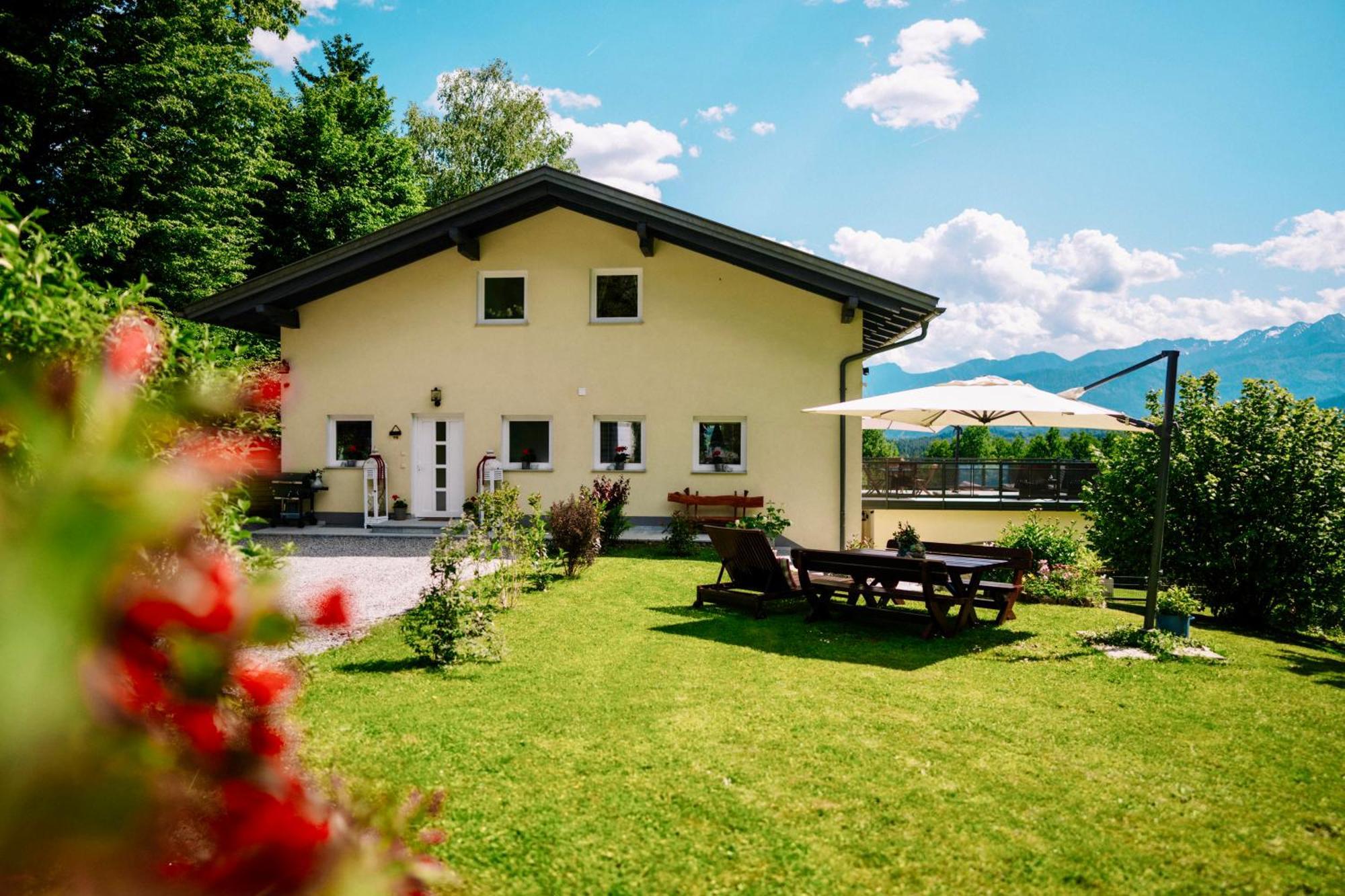 Schwalbennest Velden Apartamento Velden am Wörthersee Exterior foto