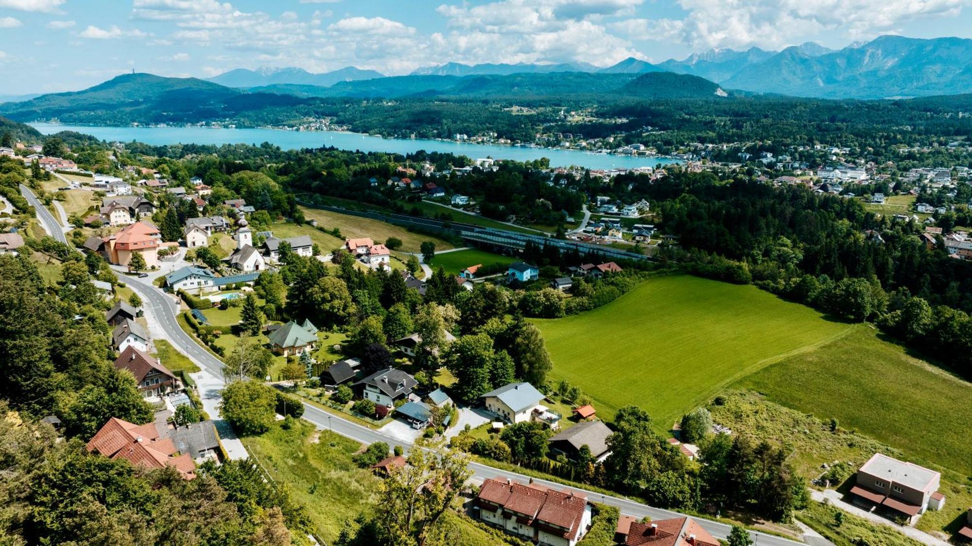 Schwalbennest Velden Apartamento Velden am Wörthersee Exterior foto